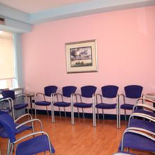 Clínica De Ortodoncia Doctores Diaz De Villafranca sala de espera